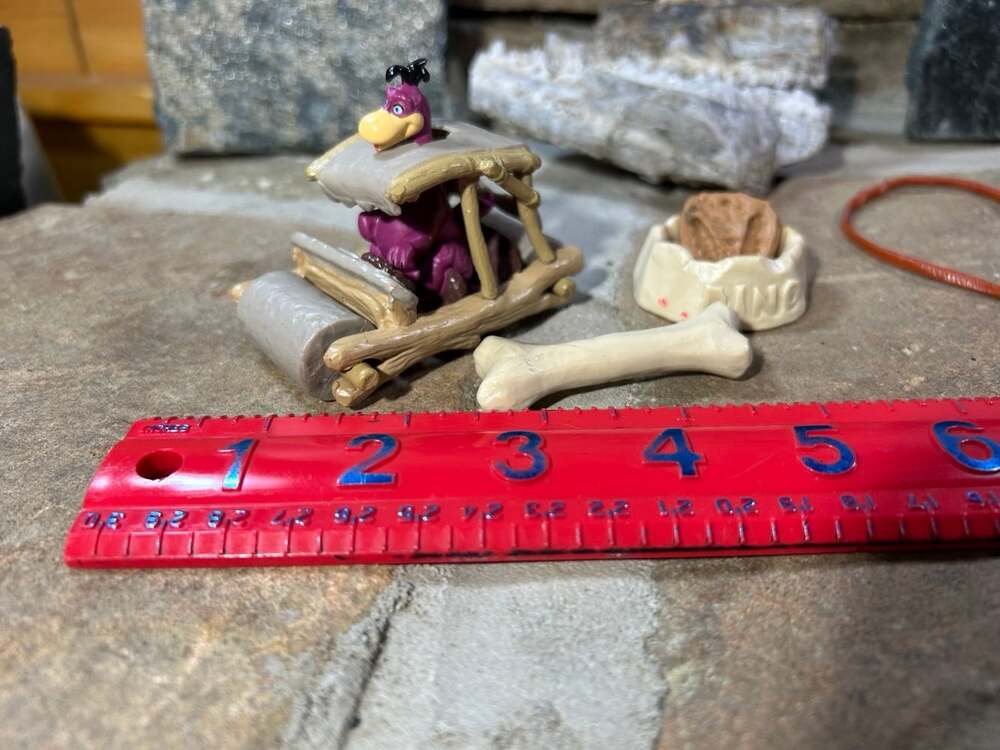 Flintstones Dino The Dinosaur figure Vintage Figure accessories